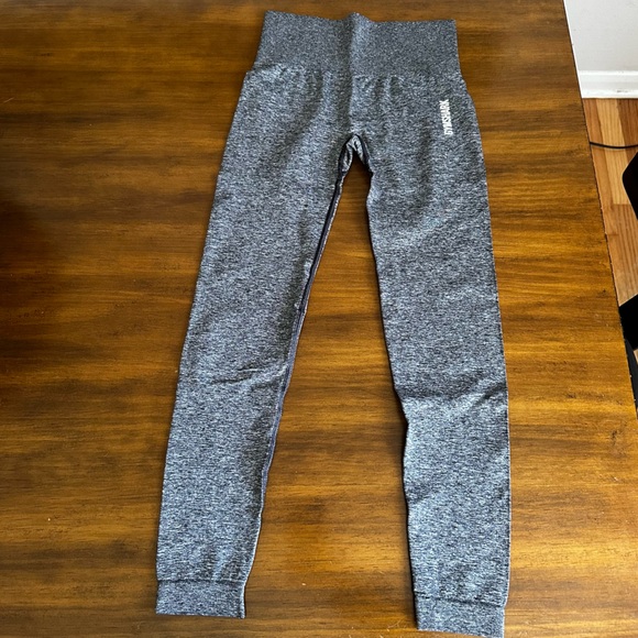 Gymshark Grey Vital Legging XS - Picture 3 of 8